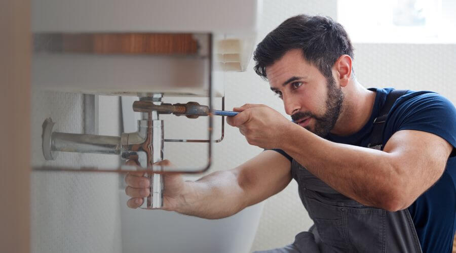 Professional water heater installation services in Algonac, MI